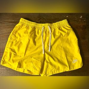 Men’s Nike Woven Lined Flow Shorts